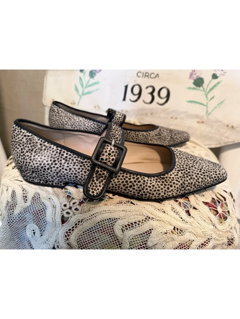 Boden Vic Chisel Toe Mary Jane Dalmation Print Black Ivory Mary Jane Sz 42/10